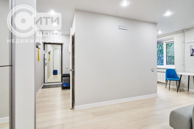 Купить Студию на улице 3-го Интернационала в Воронеже. Вариант № 279034, 5, площадь -  квм, цена 4300000 рублей