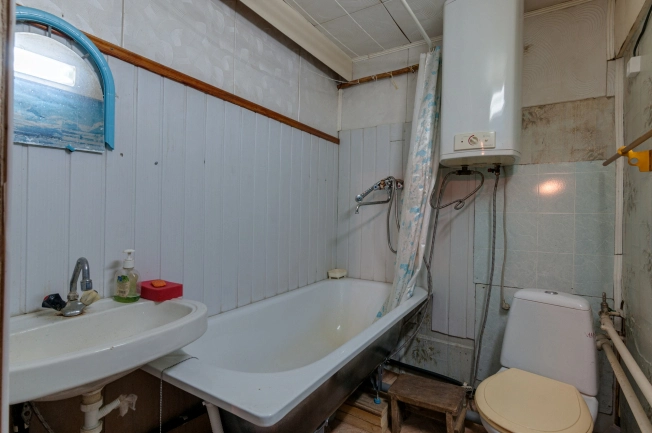 Купить квартиру в Вологодской области. Вариант № 1161265, 8, площадь -  квм, цена 1300000 рублей