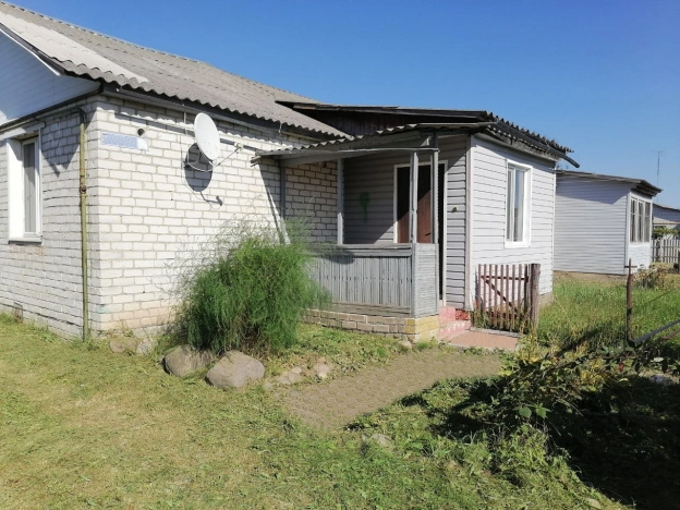 Купить многокомнатную квартиру на вторичке в Калужской области. Вариант № 13352, 14, площадь -  квм, цена 1700000 рублей