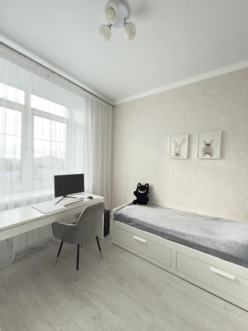 Купить трехкомнатную квартиру в Вологодской области. Вариант № 5550410, 25, площадь -  квм, цена 11700000 рублей