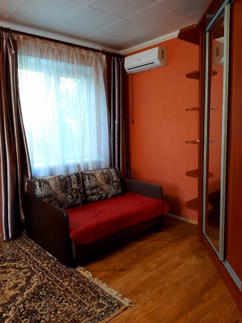 Купить квартиру в районе Старый Стеклотарный в Керчи. Вариант № 10118, 5, площадь -  квм, цена 4150000 рублей