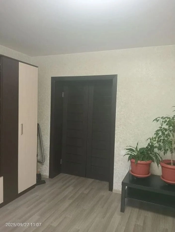 Купить квартиру на улице Авроры в Кемерове. Вариант № 6220088, 5, площадь -  квм, цена 6000000 рублей