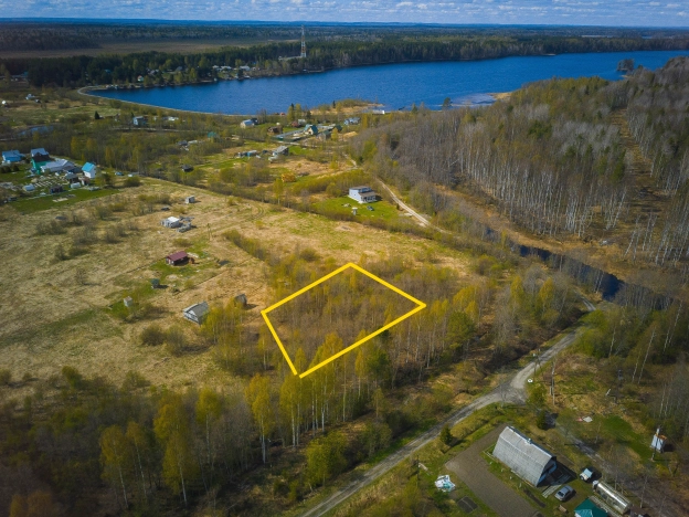 Купить земельный участок в Республике Карелия. Вариант № 21301, 6, площадь -  квм, цена 350000 рублей