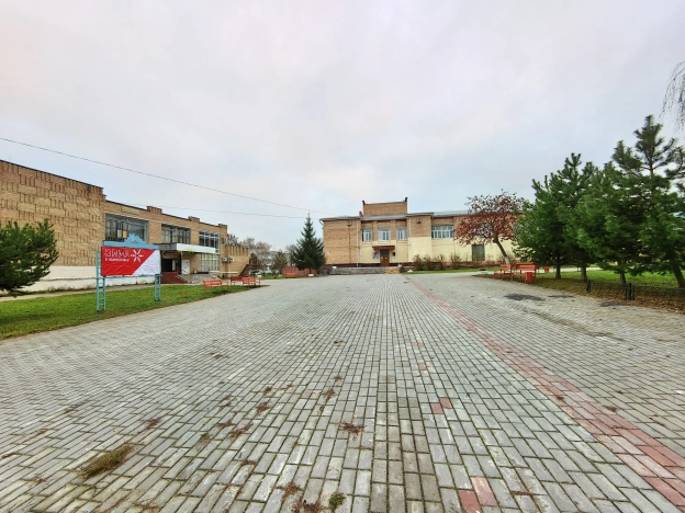 Купить трехкомнатную квартиру на улице Центральная в Рязанской области. Вариант № 9071529, 15, площадь -  квм, цена 4490000 рублей