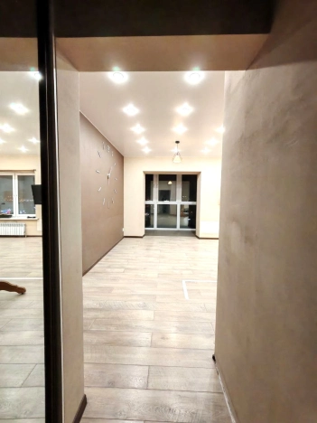 Купить двухкомнатную квартиру в Иркутске. Вариант № 8029317, 12, площадь -  квм, цена 12300000 рублей