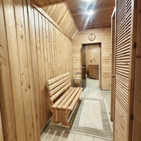 Купить дом у метро Речной вокзал в Новосибирске. Вариант № 8559510, 17, площадь -  квм, цена 23990000 рублей