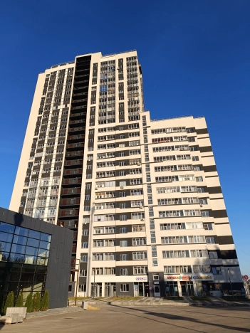 Купить двухкомнатную квартиру на улице 9 Января в Воронеже. Вариант № 17299, 0, площадь -  квм, цена 5160000 рублей