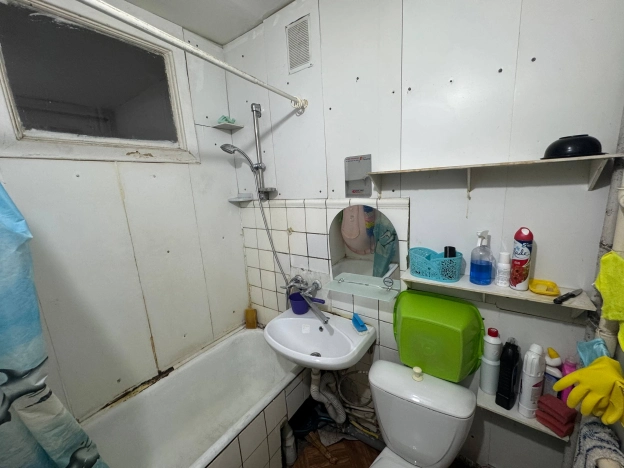 Купить квартиру в Москве. Вариант № 9976240, 8, площадь -  квм, цена 17800000 рублей