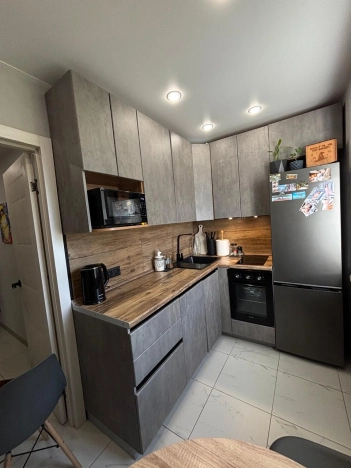 Купить двухкомнатную квартиру на улице Ленина в Тюменской области. Вариант № 5921785, 0, площадь -  квм, цена 3500000 рублей