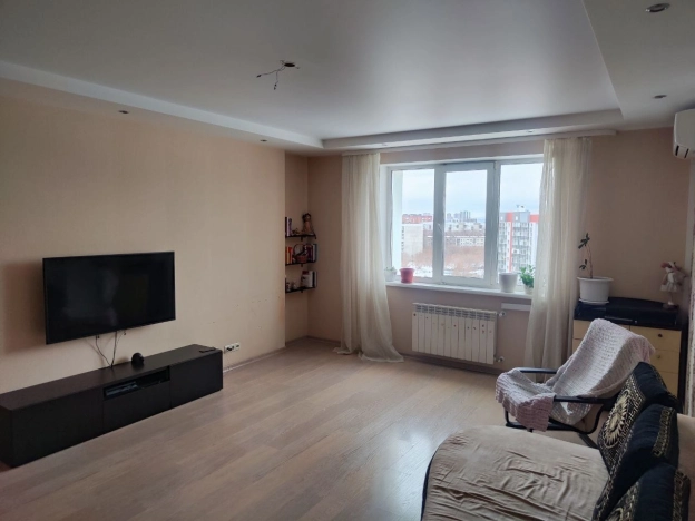 Купить двухкомнатную квартиру на улице Линейная в Новосибирской области. Вариант № 9304074, 6, площадь -  квм, цена 8000000 рублей