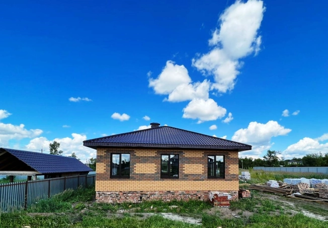 Купить дом на улице Светлая в Пензенской области. Вариант № 11071, 5, площадь - квм, цена 6300000 рублей