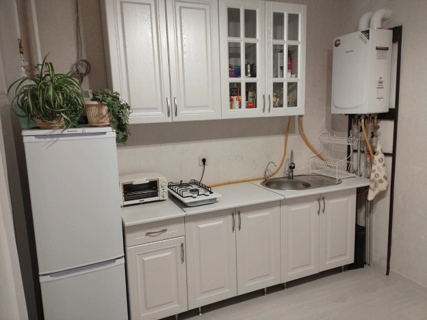 Купить однокомнатную квартиру в Новороссийске. Вариант № 36784, 5, площадь -  квм, цена 5700000 рублей