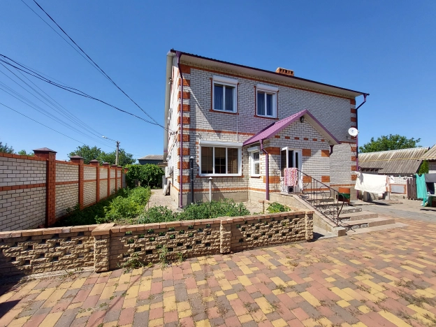 Купить дом в Белгороде. Вариант № 5556, 32, площадь -  квм, цена 11800000 рублей