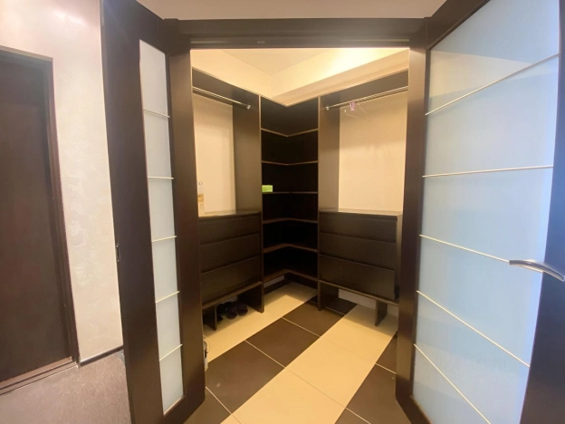 Купить двухкомнатную квартиру в районе Московский в Санкт-Петербурге. Вариант № 7273591, 14, площадь -  квм, цена 29600000 рублей