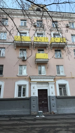 Купить квартиру в Москве. Вариант № 2415134, 26, площадь -  квм, цена 20000000.0000 рублей
