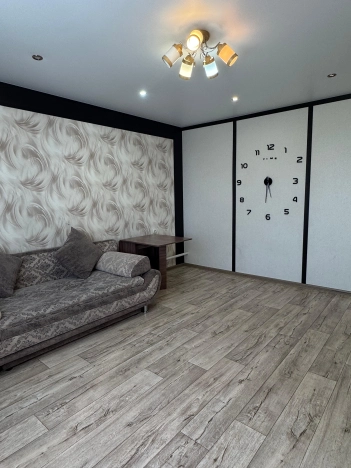 Купить дом на улице Садовая в Алтайском крае. Вариант № 53986, 8, площадь -  квм, цена 6970000 рублей