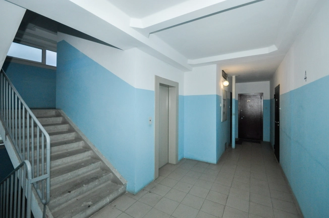 Купить однокомнатную квартиру в Обь. Вариант № 2951136, 18, площадь -  квм, цена 3800000 рублей