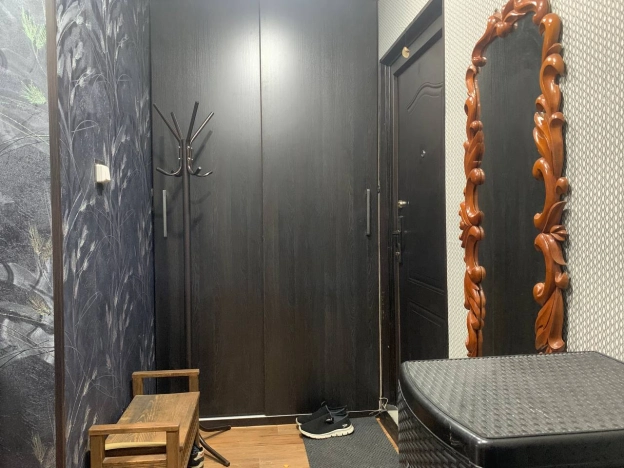 Купить однокомнатную квартиру на улице Революции в Бийске. Вариант № 2982625, 11, площадь - квм, цена 3590000 рублей