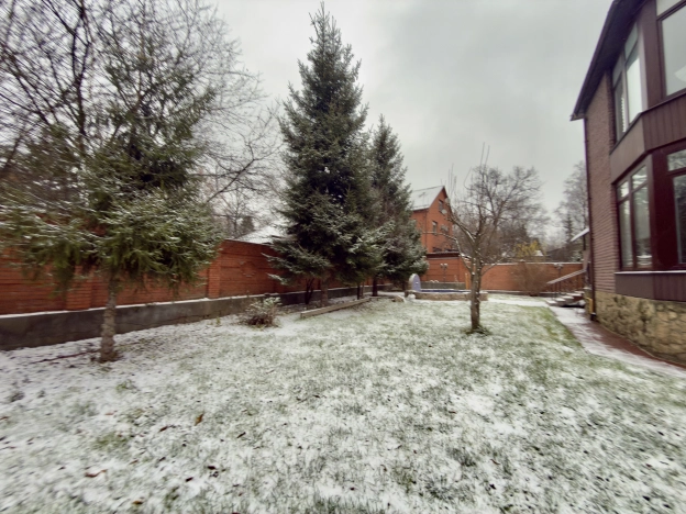 Купить дом в Москве. Вариант № 9958474, 3, площадь -  квм, цена 115000000 рублей