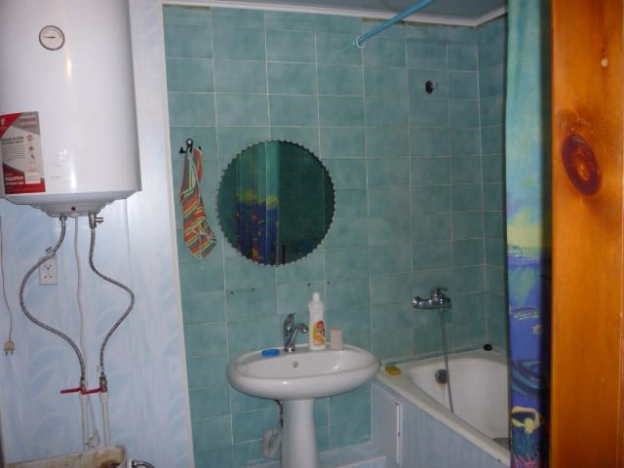 Купить трехкомнатную квартиру на улице Ильи Мухачева в Бийске. Вариант № 1045, 11, площадь -  квм, цена 6850000 рублей