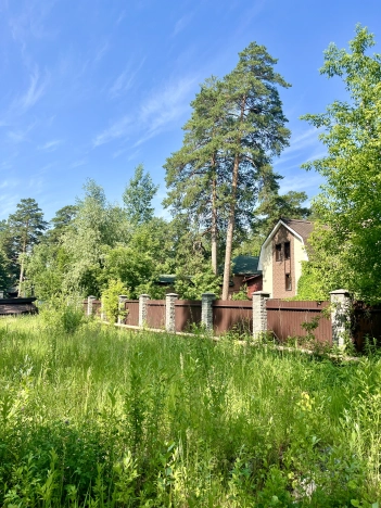 Купить земельный участок в районе Заельцовский в Новосибирске. Вариант № 38130, 0, площадь -  квм, цена 14700000 рублей