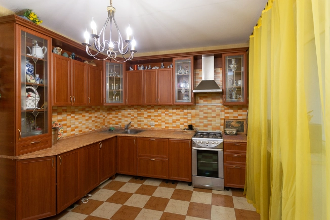 Купить двухкомнатную квартиру на вторичке на улице Центральная в Владимирской области. Вариант № 10434243, 2, площадь -  квм, цена 8500000 рублей