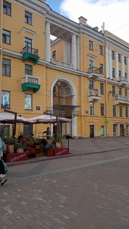 Купить коммерческую недвижимость свободного назначения в Санкт-Петербурге. Вариант № 529986, 2, площадь -  квм, цена 20300000 рублей