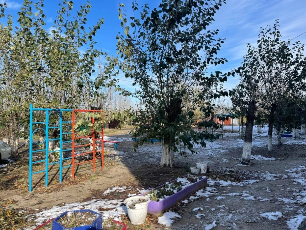 Купить однокомнатную квартиру на улице Строителей в Чите. Вариант № 7560765, 37, площадь -  квм, цена 4100000 рублей