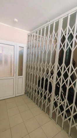 Купить трехкомнатную квартиру в Микрорайоне 2-й, Северо-Западный жилой район в Ижевске. Вариант № 16492, 32, площадь -  квм, цена 9350000 рублей