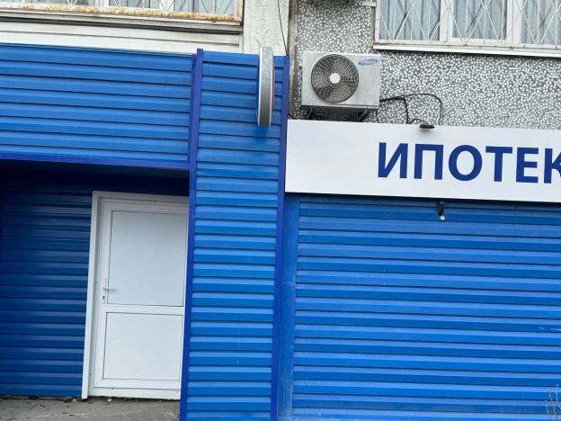 Снять коммерческую недвижимость в Тобольске. Вариант № 335773, 16, площадь -  квм, цена 130000 рублей