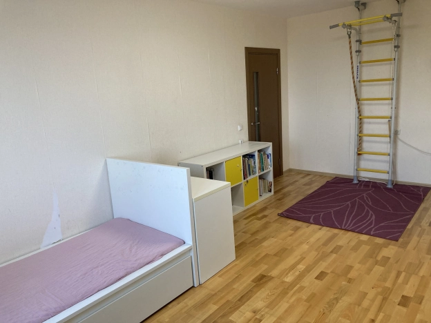 Купить трехкомнатную квартиру в Санкт-Петербурге. Вариант № 9174455, 0, площадь -  квм, цена 15400000 рублей