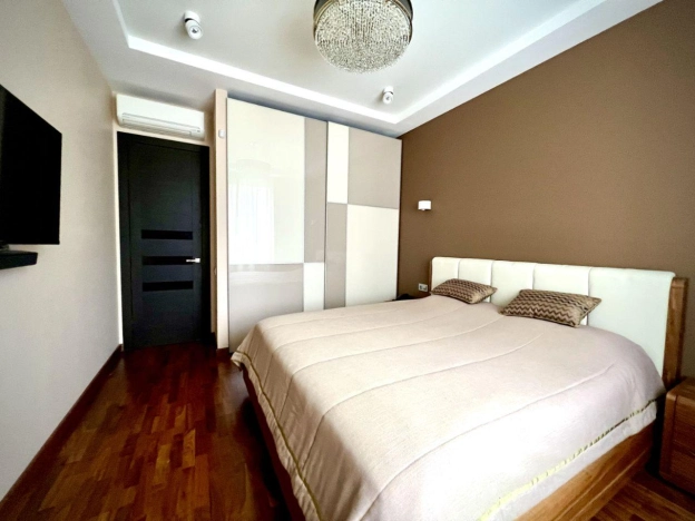 . Вариант № 6251642, 5, площадь - 86.3 квм, цена 48990000 рублей