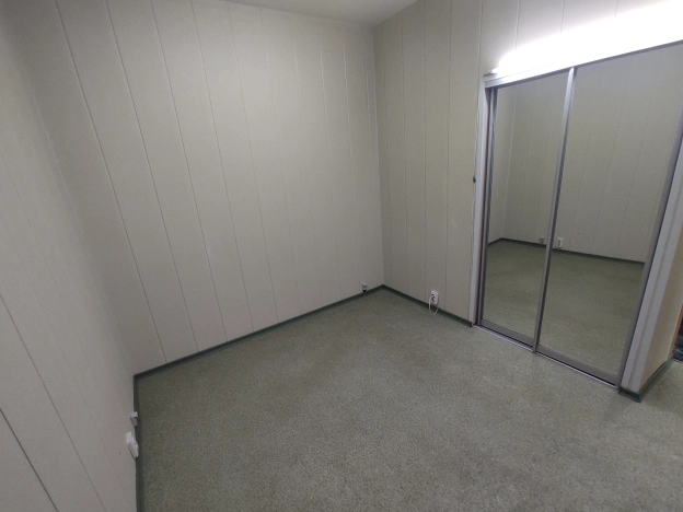 Купить коммерческую недвижимость в Ейске. Вариант № 57813, 3, площадь -  квм, цена 3090000 рублей