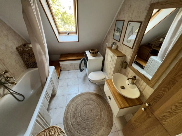 Купить трехкомнатную квартиру в Калининграде. Вариант № 6770995, 14, площадь -  квм, цена 13000000 рублей