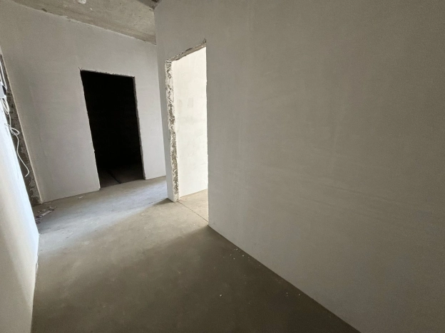 Купить однокомнатную квартиру в Новороссийске. Вариант № 31885, 4, площадь -  квм, цена 5749000 рублей