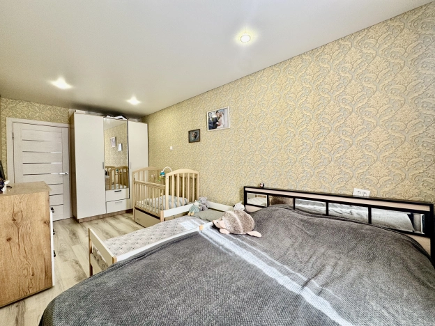 Купить двухкомнатную квартиру в Старом Осколе. Вариант № 6809307, 14, площадь -  квм, цена 3600000 рублей