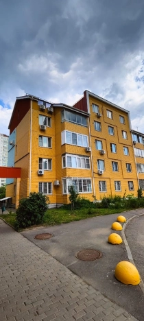 Купить квартиру на вторичке в Москве. Вариант № 4467, 34, площадь -  квм, цена 19799999 рублей