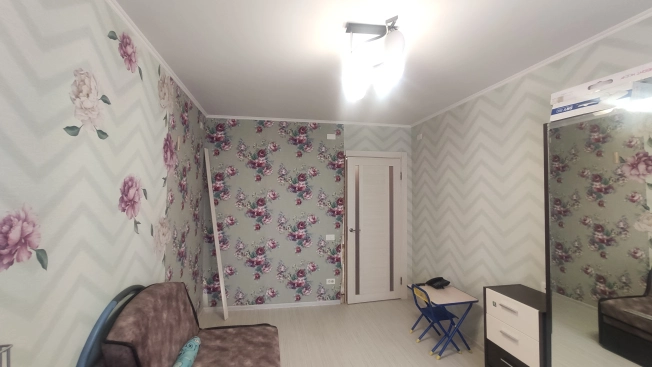 Купить двухкомнатную квартиру в Брянской области. Вариант № 6039, 9, площадь -  квм, цена 7300000 рублей