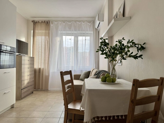 Купить квартиру в Москве. Вариант № 8072954, 13, площадь - квм, цена 11900000 рублей