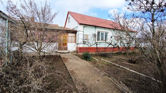 Купить дом в Симферополе. Вариант № 7591882, 2, площадь -  квм, цена 8000000 рублей