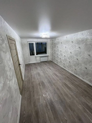 Купить однокомнатную квартиру в районе Калининский в Новосибирске. Вариант № 8905422, 7, площадь -  квм, цена 4300000 рублей