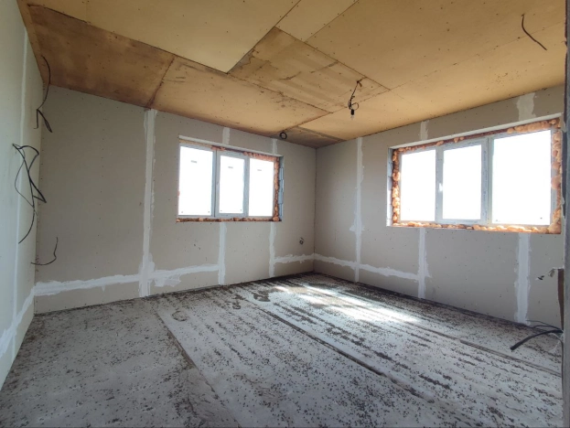 Купить дом на улице Набережная в Тюменской области. Вариант № 41043, 19, площадь -  квм, цена 5190000 рублей