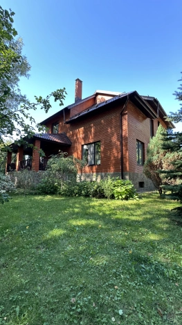 Купить дом в Москве. Вариант № 11986, 3, площадь - квм, цена 34450000 рублей