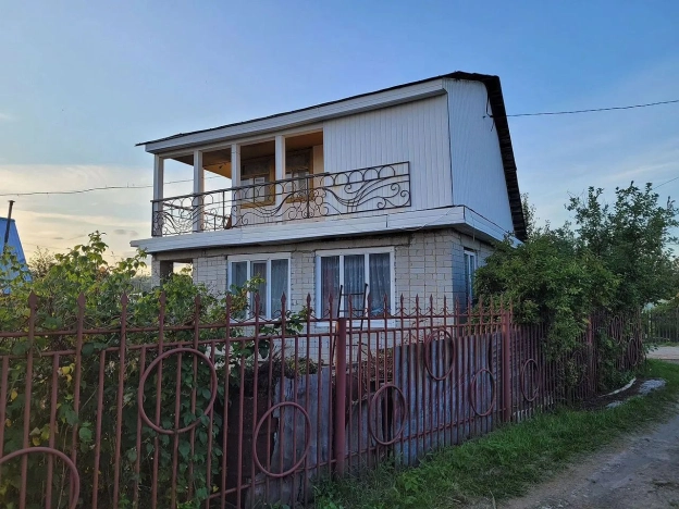 Купить дом на улице Совхозная в Тюменской области. Вариант № 2654793, 2, площадь -  квм, цена 2000000 рублей