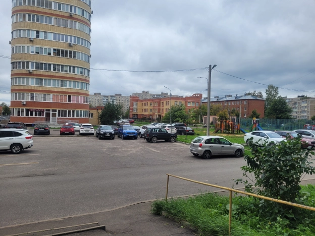 Купить однокомнатную квартиру в Егорьевске. Вариант № 3375845, 10, площадь -  квм, цена 3900000 рублей