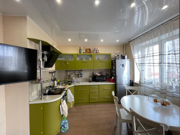 Купить квартиру на улице Строителей в Балашихе. Вариант № 2510211, 3, площадь -  квм, цена 7350000 рублей