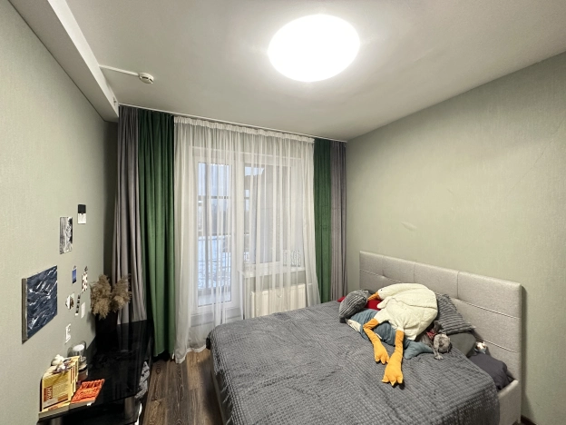 Купить однокомнатную квартиру в Санкт-Петербурге. Вариант № 9902907, 9, площадь -  квм, цена 9990000 рублей