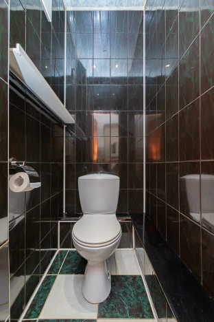 Купить двухкомнатную квартиру на улице Таубе в Омске. Вариант № 55179, 11, площадь -  квм, цена 8900000 рублей