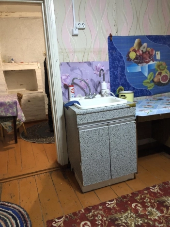 Купить квартиру на улице переулок Строителей в Тюменской области. Вариант № 27800, 8, площадь -  квм, цена 550000 рублей