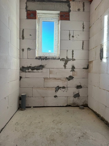 Купить дом на улице Дачная в Калуге. Вариант № 19695, 24, площадь -  квм, цена 8500000 рублей